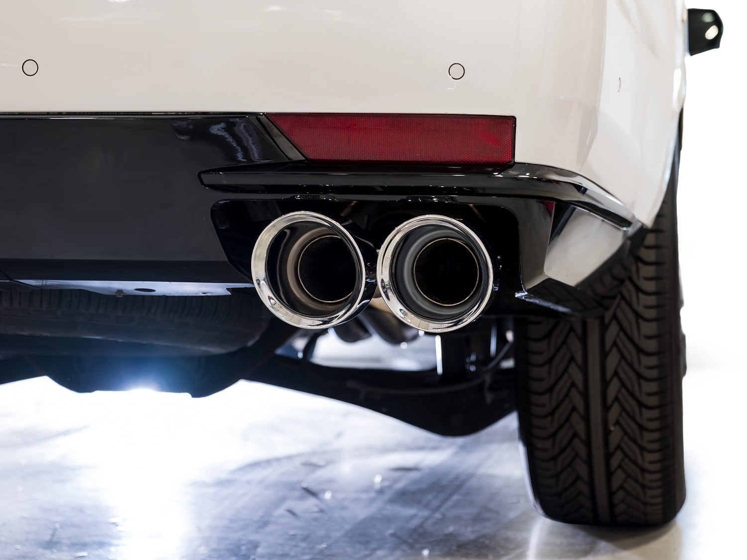 AWE Exhaust for the GMT T1XX Escalade 6.2L