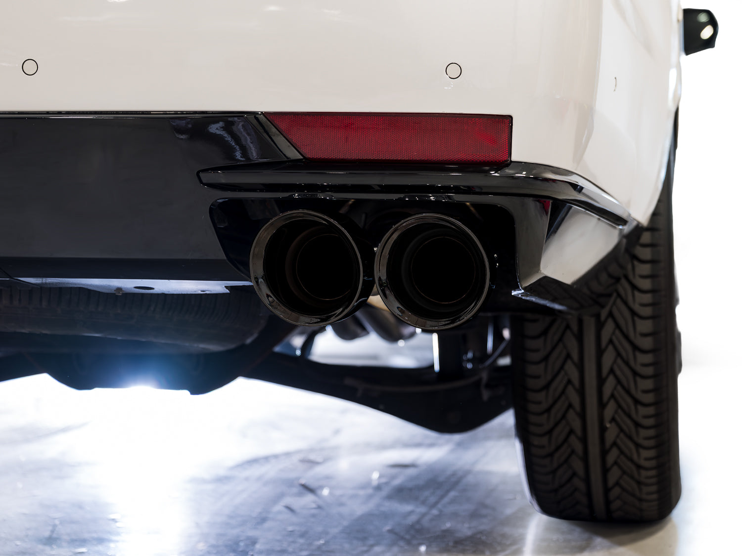 AWE Exhaust for the GMT T1XX Escalade 6.2L