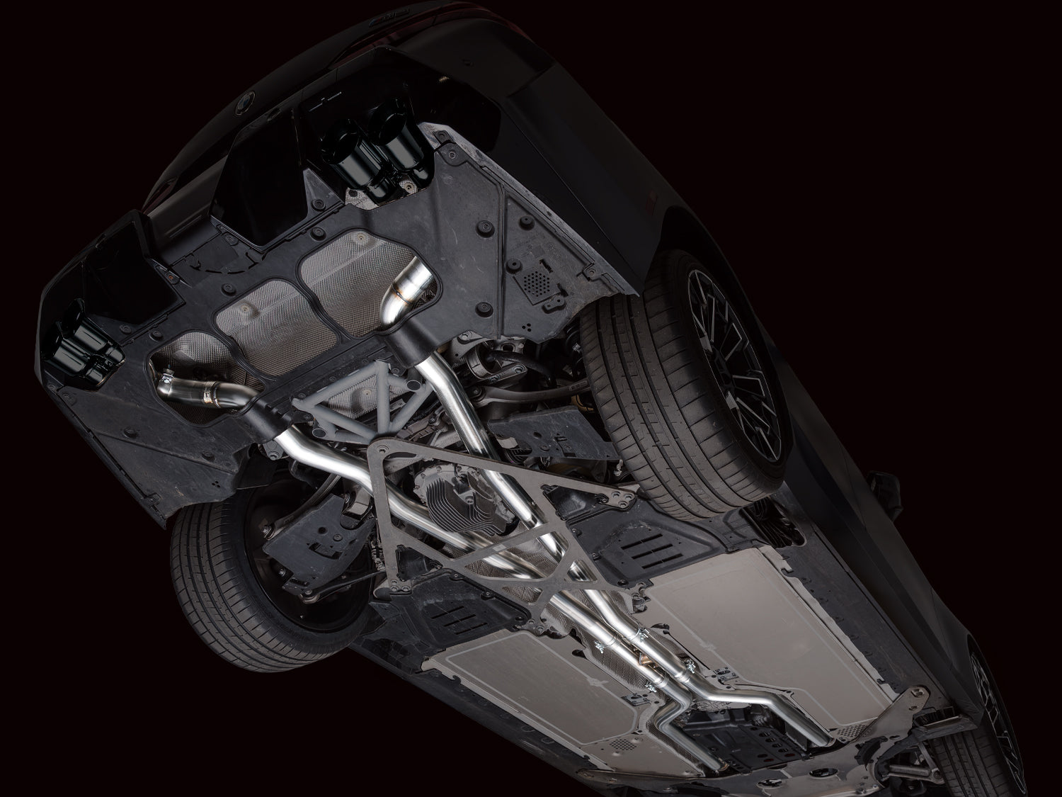 AWE Exhaust Suite for BMW G9X M5