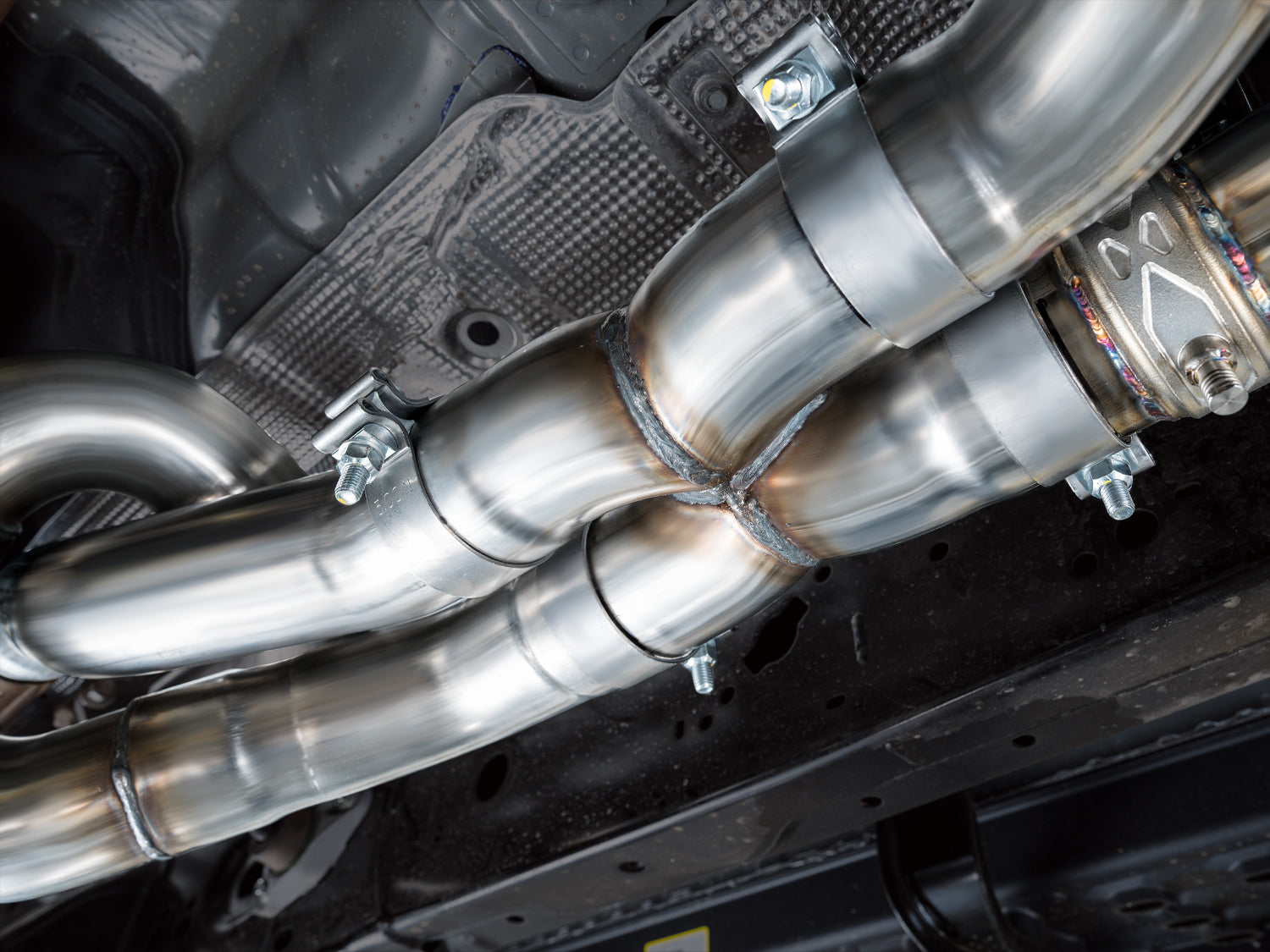 AWE SwitchPath™ Exhaust Suite for the Ford Ranger Raptor